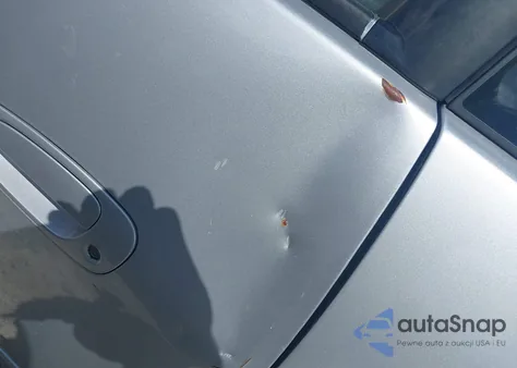 2004 Honda Accord 2.4 Ex z USA, uszkodzony, nr VIN 1HGCM725X4A027002